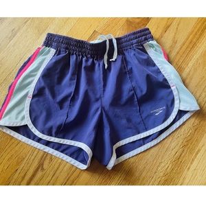 Brooks women’s small activewear shorts like new gym run sporty ladies bottoms